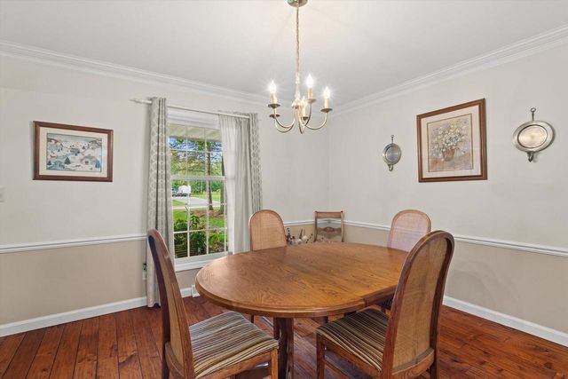 18045 Lamplighter LANE, Brookfield, WI 53045