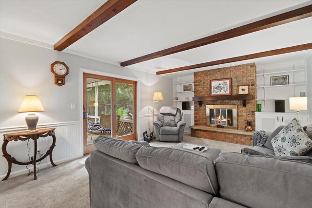 18045 Lamplighter LANE, Brookfield, WI 53045