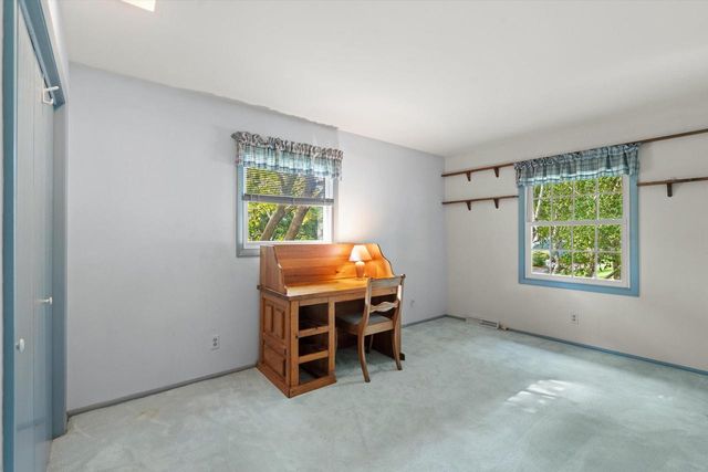 18045 Lamplighter LANE, Brookfield, WI 53045