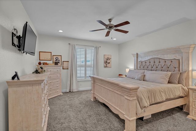 6102 Valley View St, Midland, TX 79705