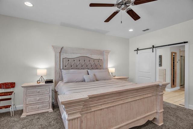 6102 Valley View St, Midland, TX 79705