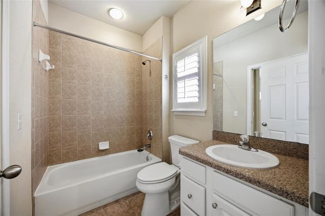 1798 NW 34TH STREET 12, Gainesville, FL 32605