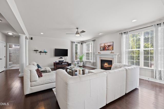 720 Manassas Gap Place, Cary, NC 27519
