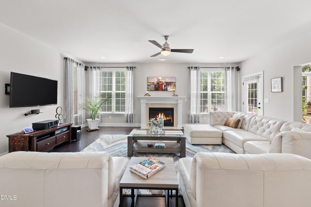 720 Manassas Gap Place, Cary, NC 27519