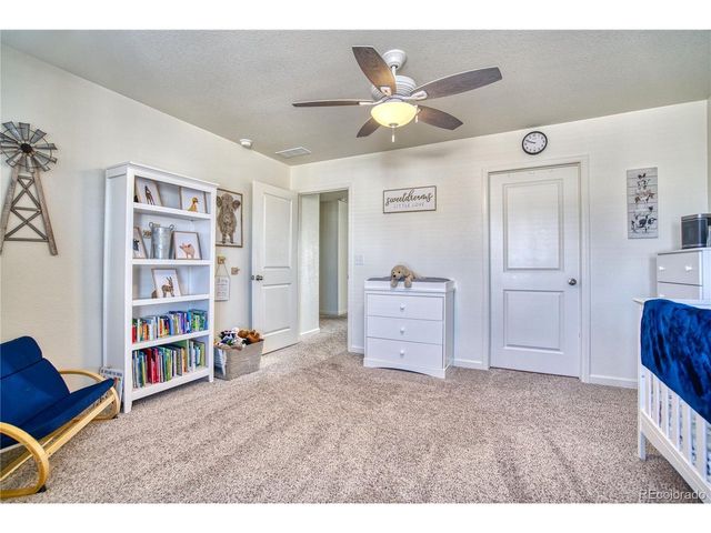 2300 Mountain Sky Dr, Fort Lupton, CO 80621