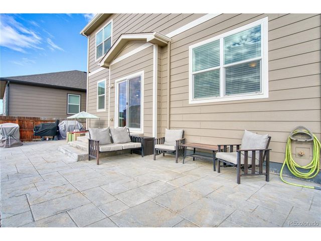 2300 Mountain Sky Dr, Fort Lupton, CO 80621