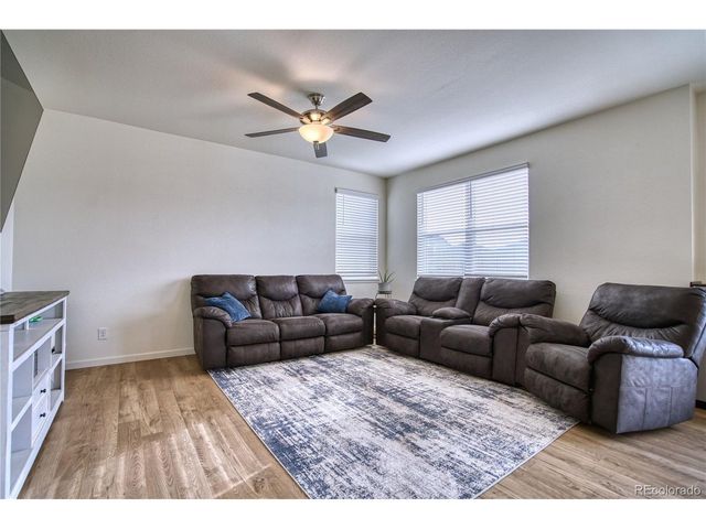 2300 Mountain Sky Dr, Fort Lupton, CO 80621