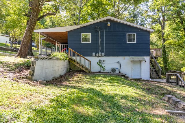 435 Montclair Drive, Rossville, GA 30741