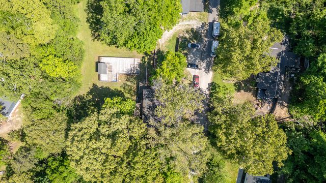 435 Montclair Drive, Rossville, GA 30741