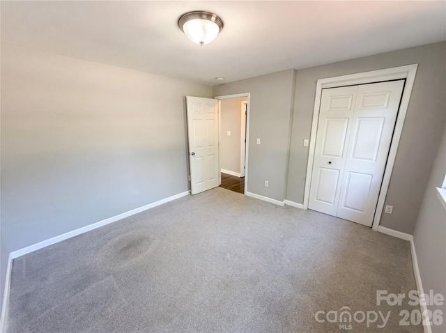 1322 Carolyn Drive, Charlotte, NC 28205
