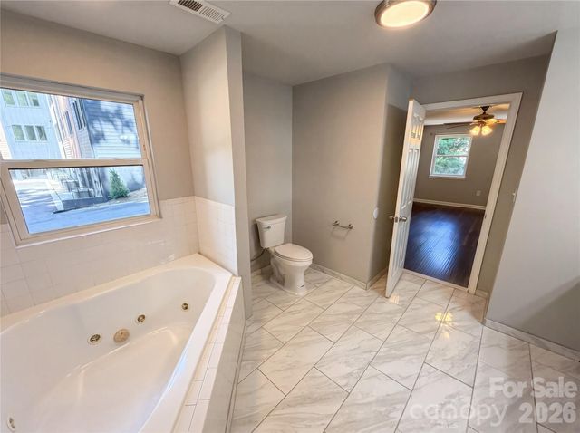 1322 Carolyn Drive, Charlotte, NC 28205