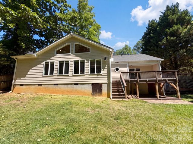 1322 Carolyn Drive, Charlotte, NC 28205