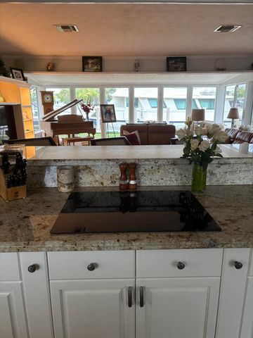 1607 SE 12th Court, Fort Lauderdale, FL 33316