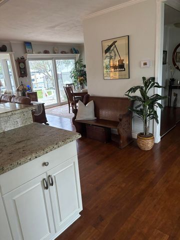 1607 SE 12th Court, Fort Lauderdale, FL 33316