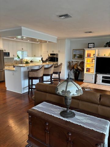 1607 SE 12th Court, Fort Lauderdale, FL 33316