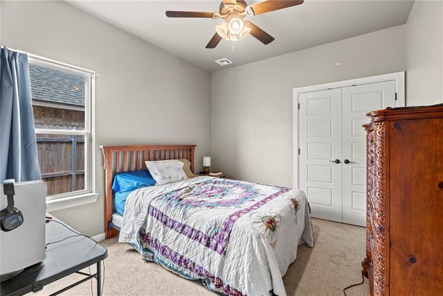 4813 Hidalgo Avenue, Mustang, OK 73064