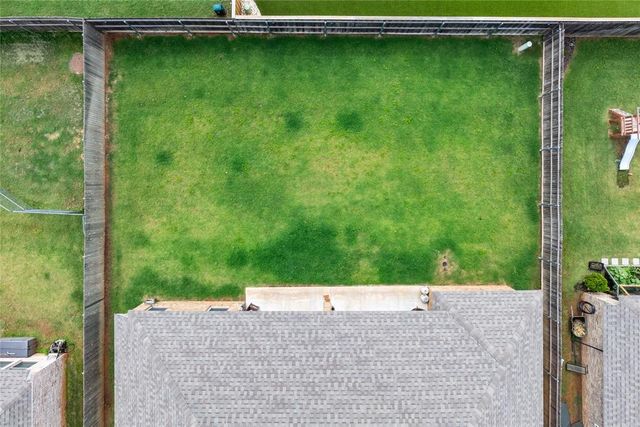 4813 Hidalgo Avenue, Mustang, OK 73064