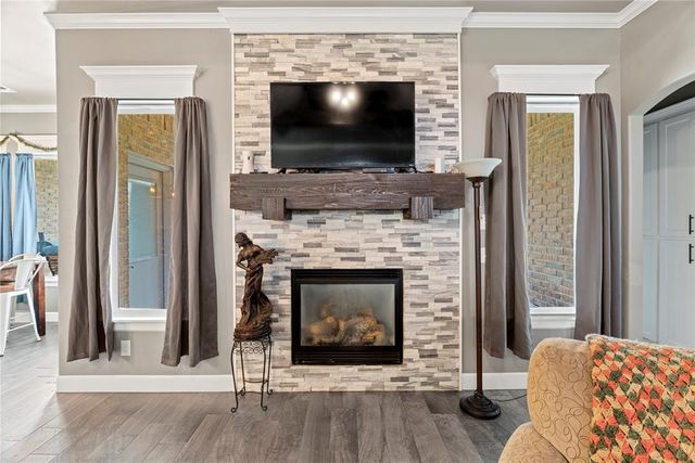 4813 Hidalgo Avenue, Mustang, OK 73064