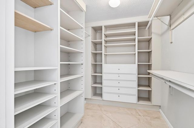 1551 N Flagler Drive 916-917, West Palm Beach, FL 33401