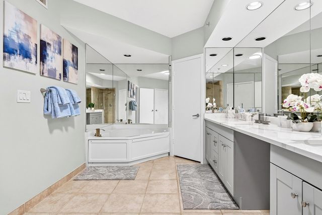 1551 N Flagler Drive 916-917, West Palm Beach, FL 33401