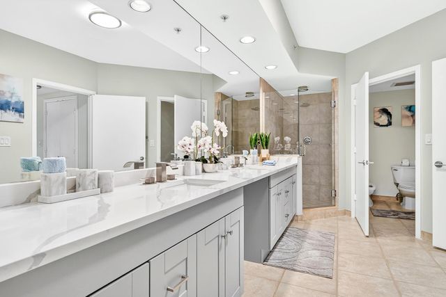 1551 N Flagler Drive 916-917, West Palm Beach, FL 33401