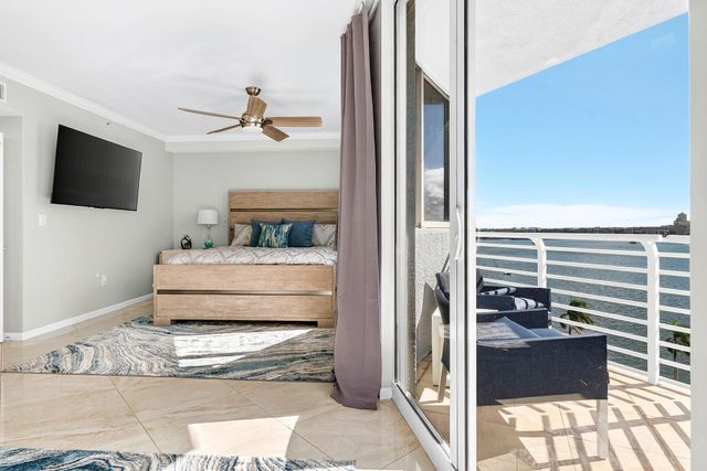 1551 N Flagler Drive 916-917, West Palm Beach, FL 33401