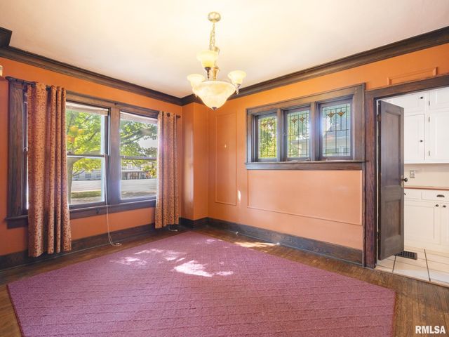 706 BACON Street, Pekin, IL 61554