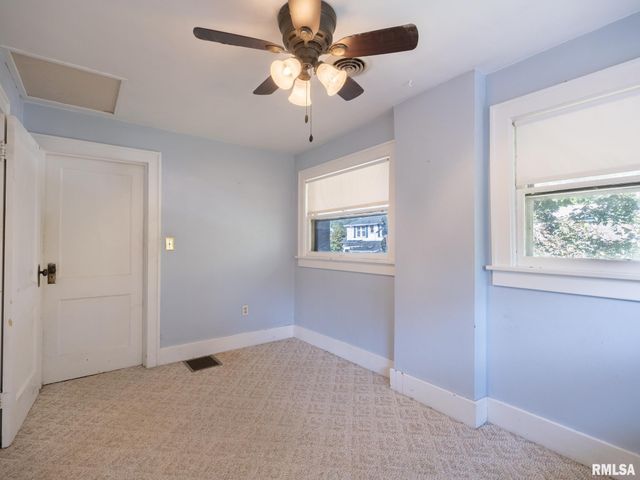 706 BACON Street, Pekin, IL 61554