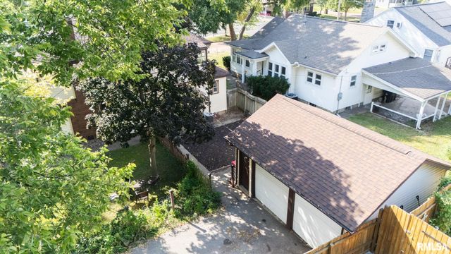 706 BACON Street, Pekin, IL 61554
