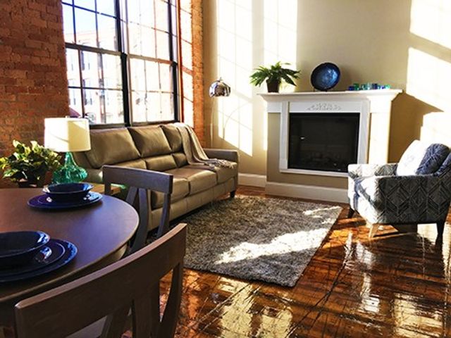 91 Main Street 29, Warren, RI 02885