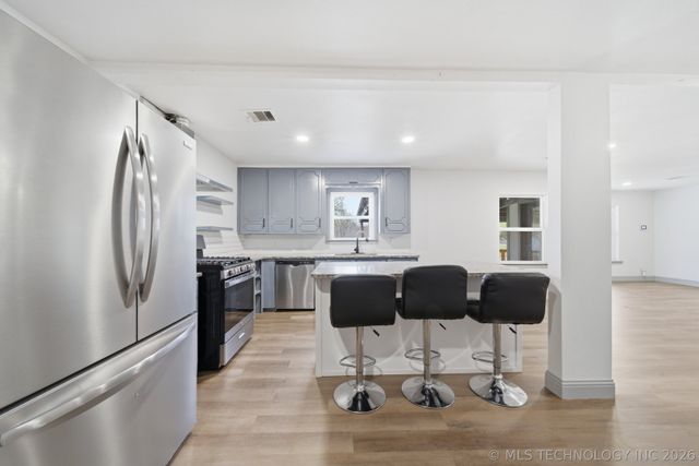 4620 E King Street North, Tulsa, OK 74115