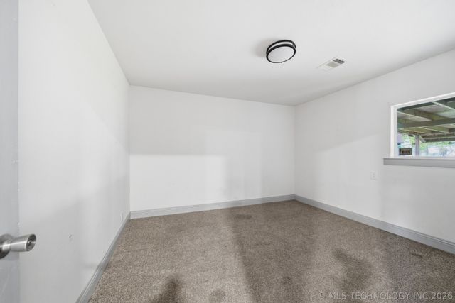 4620 E King Street North, Tulsa, OK 74115