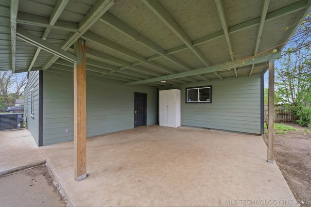 4620 E King Street North, Tulsa, OK 74115