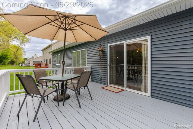 2740 Diane Marie Court, Waterford Charter Township, MI 48329