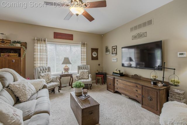 2740 Diane Marie Court, Waterford Charter Township, MI 48329