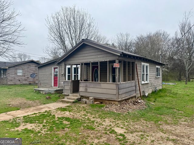 108 Scoggins Street, Summerville, GA 30747