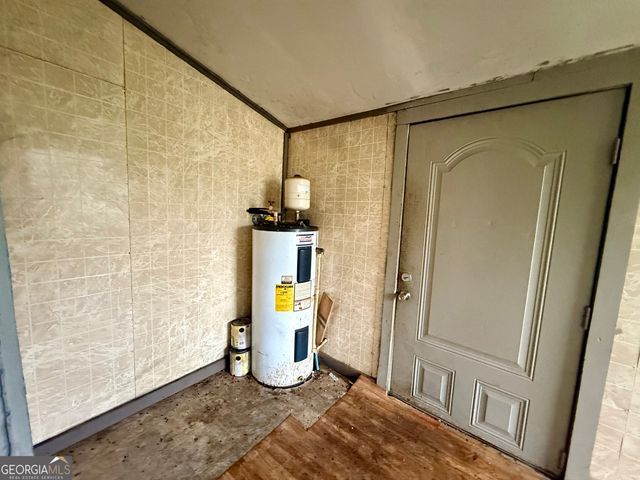 108 Scoggins Street, Summerville, GA 30747