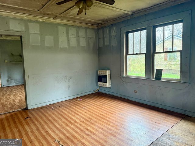 108 Scoggins Street, Summerville, GA 30747