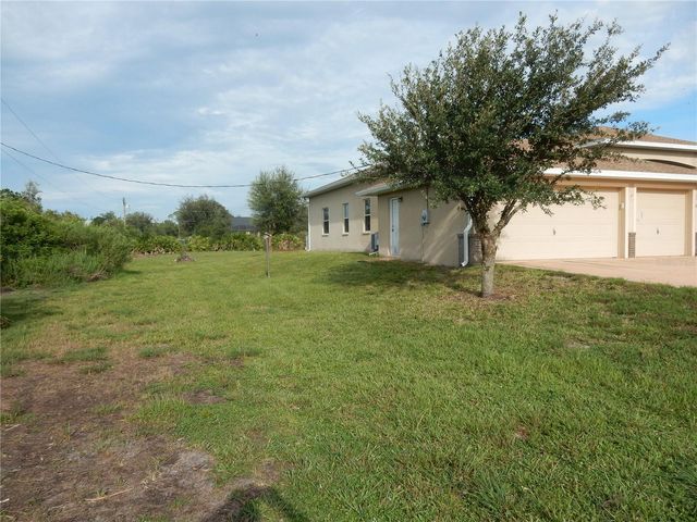 8430 ACORN BOULEVARD, Punta Gorda, FL 33982