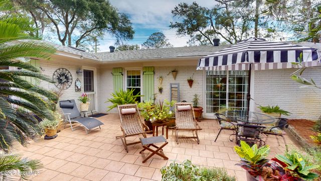 932 Beachview Drive N, Jekyll Island, GA 31527