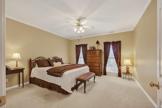 595 SAGEWOOD DR, Collierville, TN 38017