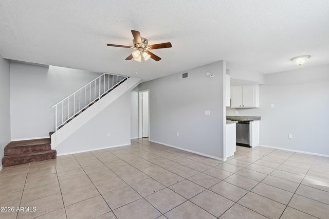 860 E BROWN Road 29, Mesa, AZ 85203