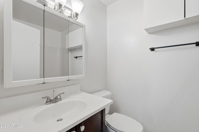 860 E BROWN Road 29, Mesa, AZ 85203