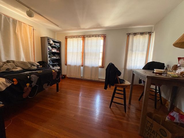 1446 Cambridge St 2, Cambridge, MA 02139