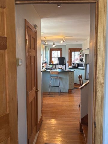 1446 Cambridge St 2, Cambridge, MA 02139