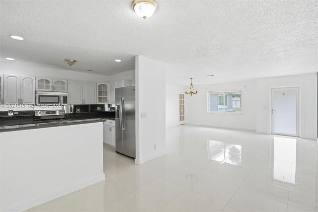 7434 Thatcher Ave 7434, Lake Worth, FL 33462