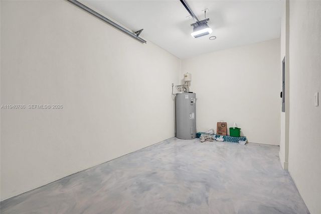 3073 Hibiscus St., Miami, FL 33133