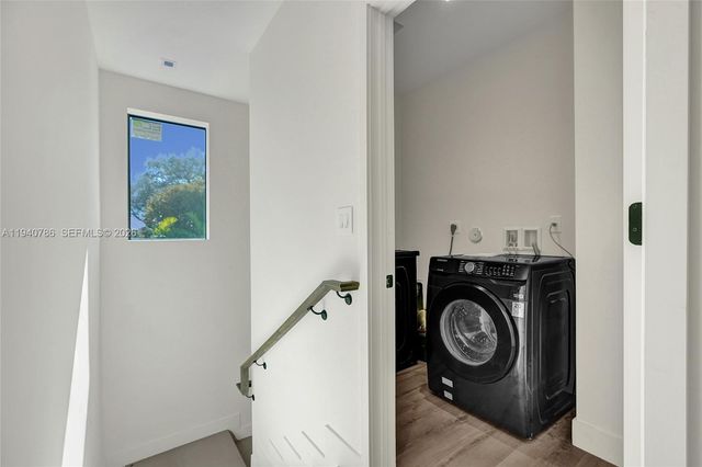 3073 Hibiscus St., Miami, FL 33133