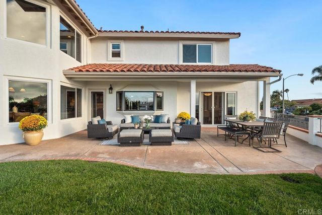 401 Santa Dominga, Solana Beach, CA 92075