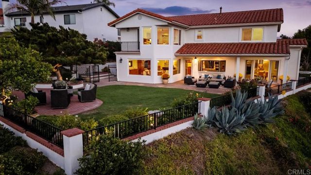 401 Santa Dominga, Solana Beach, CA 92075